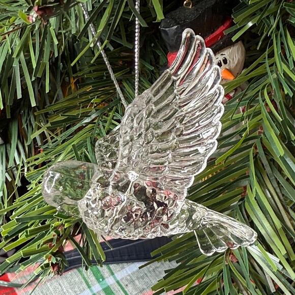 Bird Ornament Clear Acrylic Parrot - Picture 4 of 4